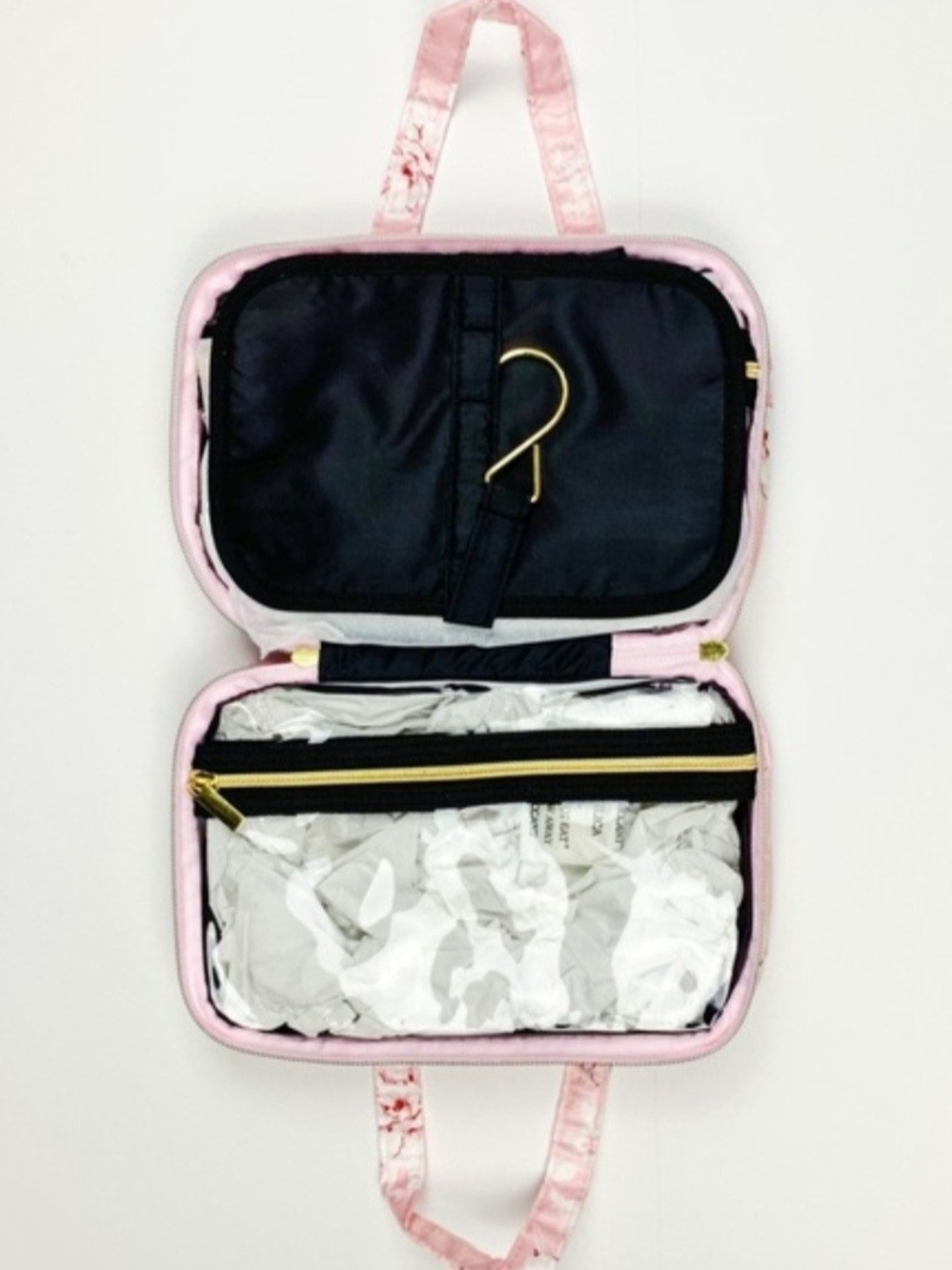 Yumi Kim Hanging Train Case Wanderlust Makeup Travel Pink Floral - Brand New - Picture 2 of 4